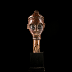 Fang Añgokh-Nlô-Byeri ancestor head